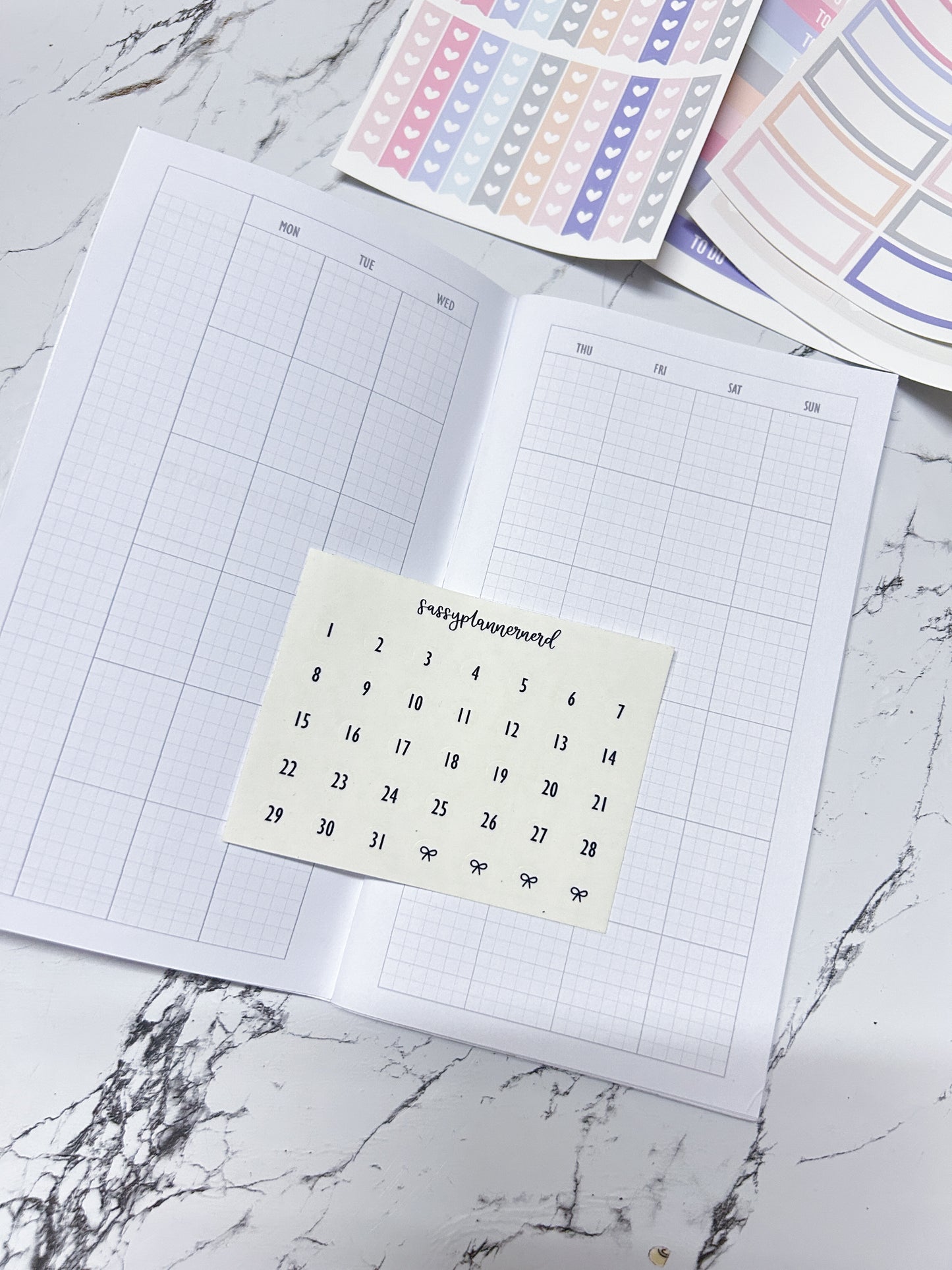 Essentials planner kit - with planner booklet