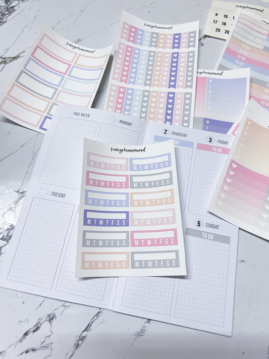 Weekly Habit trackers // Functional stickers